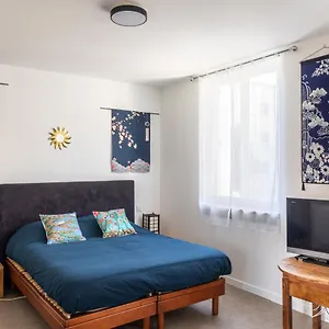 https://yokoso-studio-proche-chu-avec-terrasse.inbrittany.com