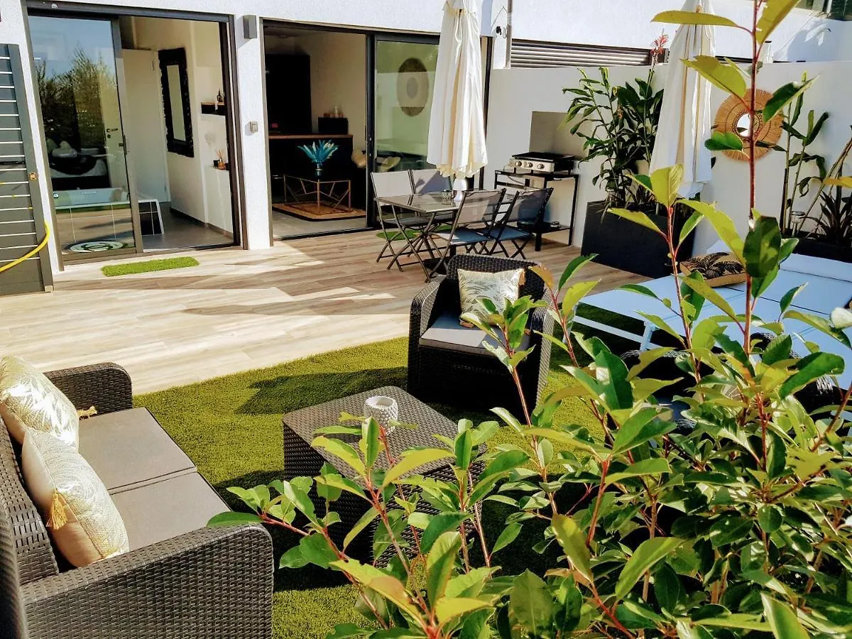 Suite Romantique Avec Jacuzzi باندول شقة